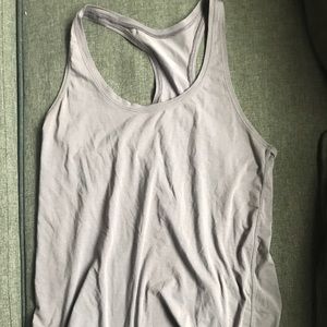 Light purple lululemon tank top